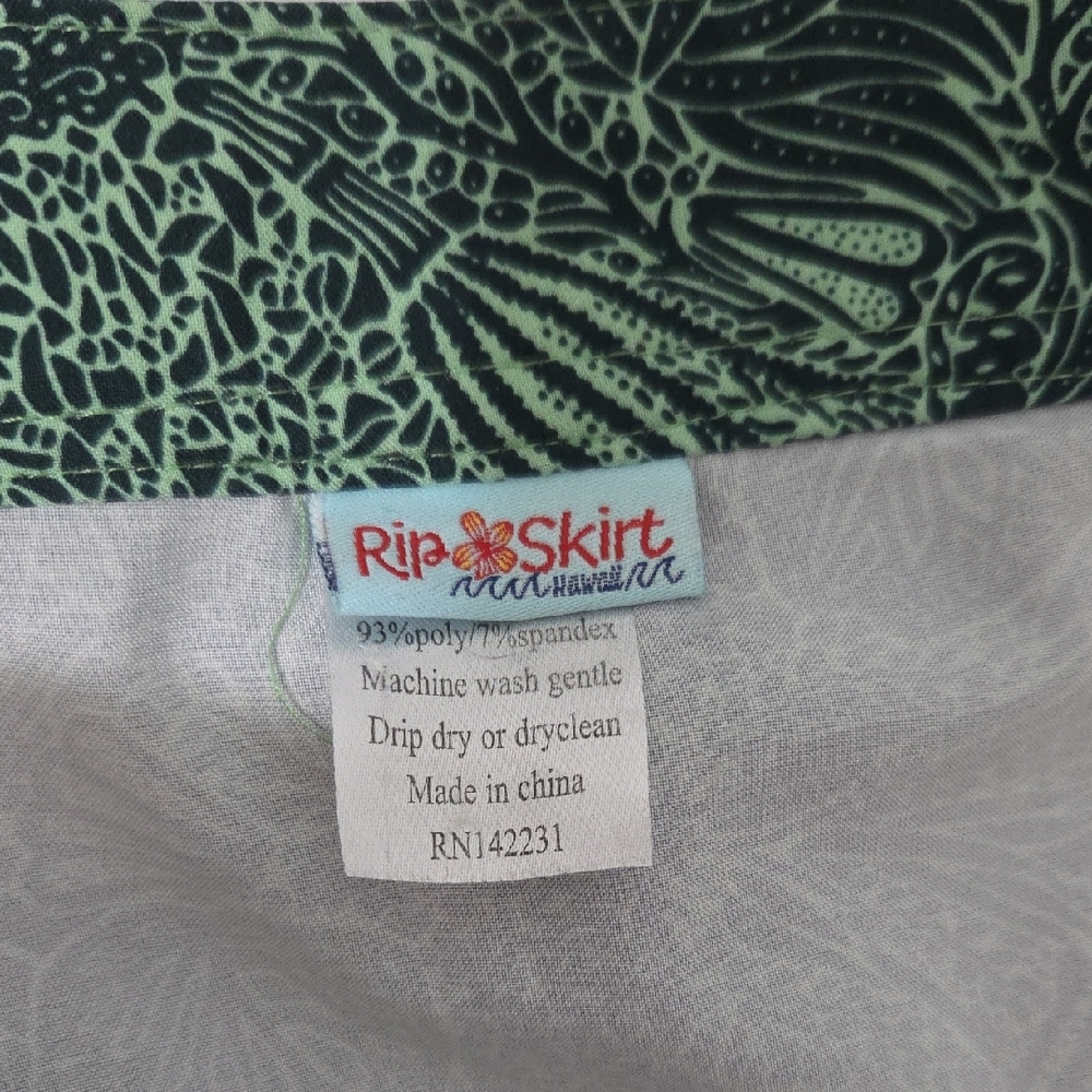 Floral Patterned Green Ripskirt - Picture 5 of 6